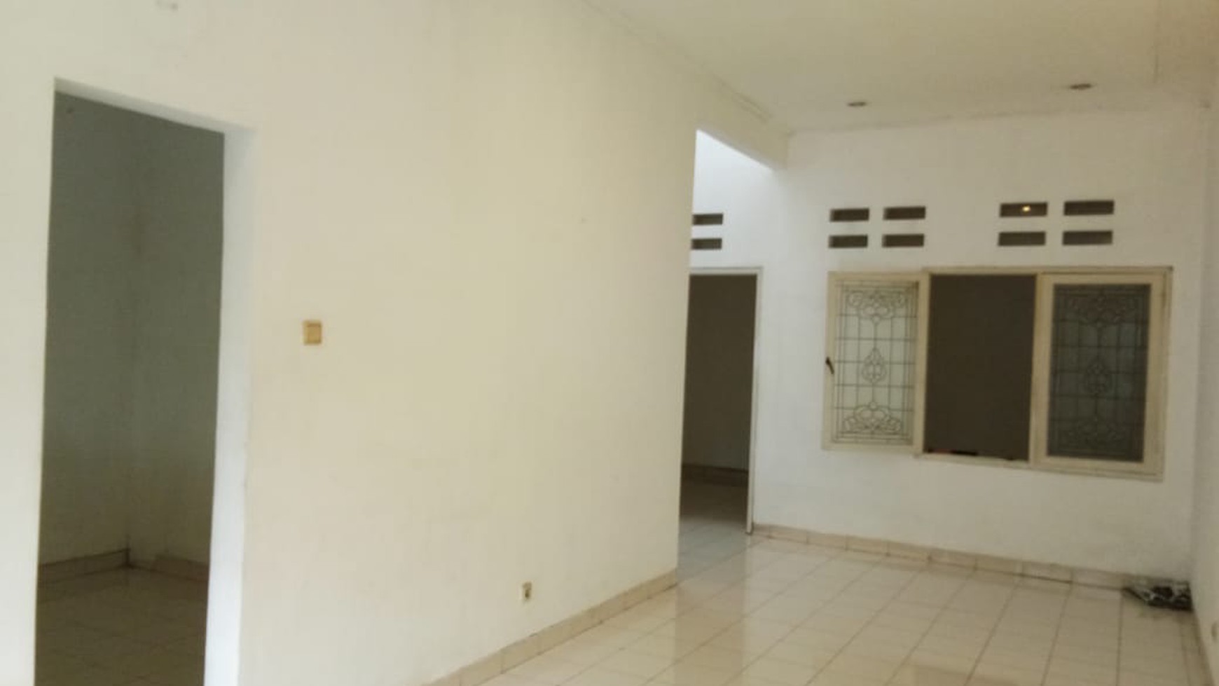 Jual Rumah Komplek Rafles Hills Cibubur Lt. 98 meter