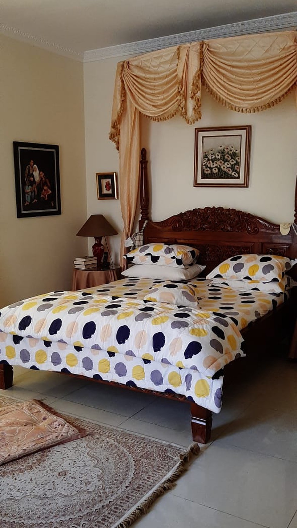 Rumah Siap Huni, Halaman Belakang Bagus, dan Hunian Nyaman @Bintaro