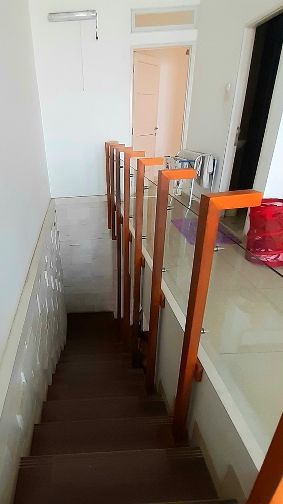 Rumah Cantiq Minimalis siap huni di Bintaro luas 220m harga 2,5M nego sampai DEAL