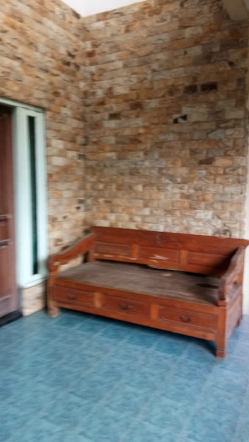RUMAH TINGGAL DEKAT SD MUHAMADIYAH, JL PAKEL BARU,UMBULHARJO.