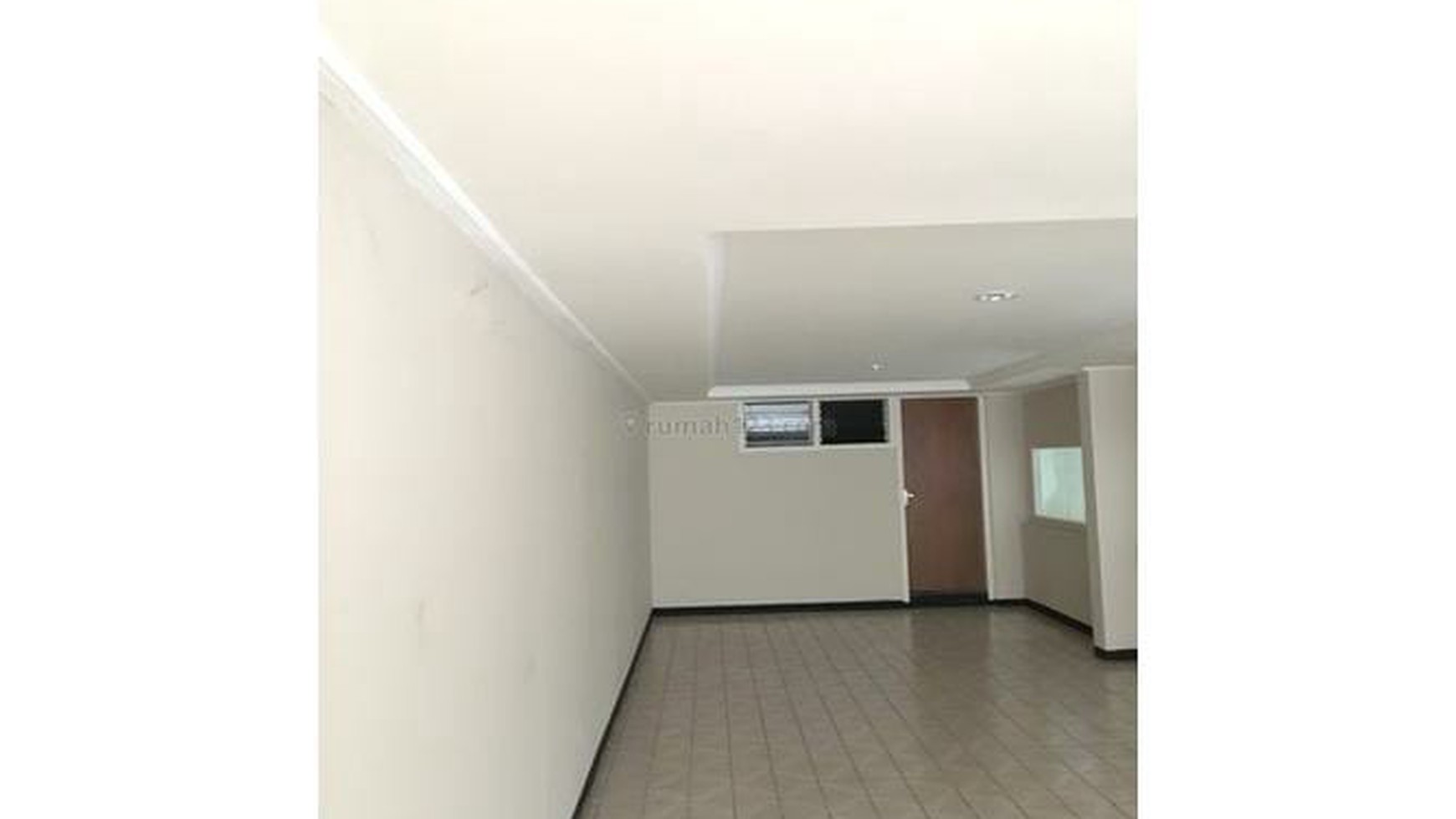 Gedung Kusuma Bangsa strategis