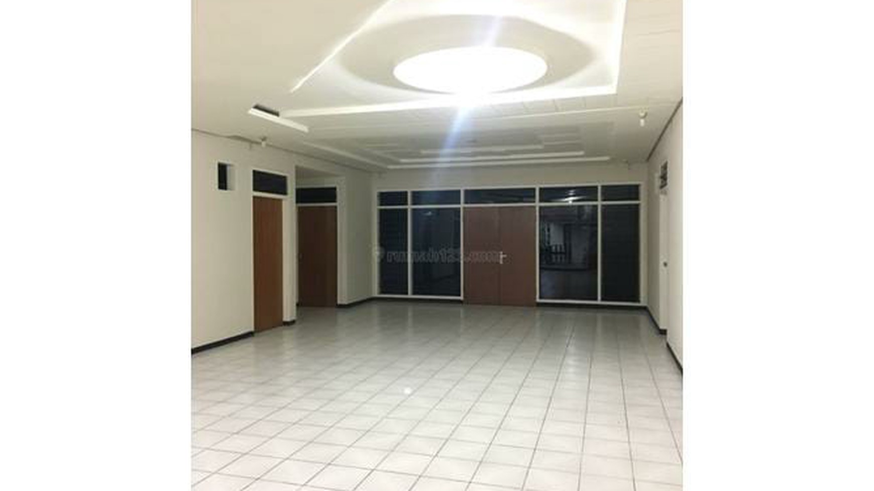 Gedung Kusuma Bangsa strategis