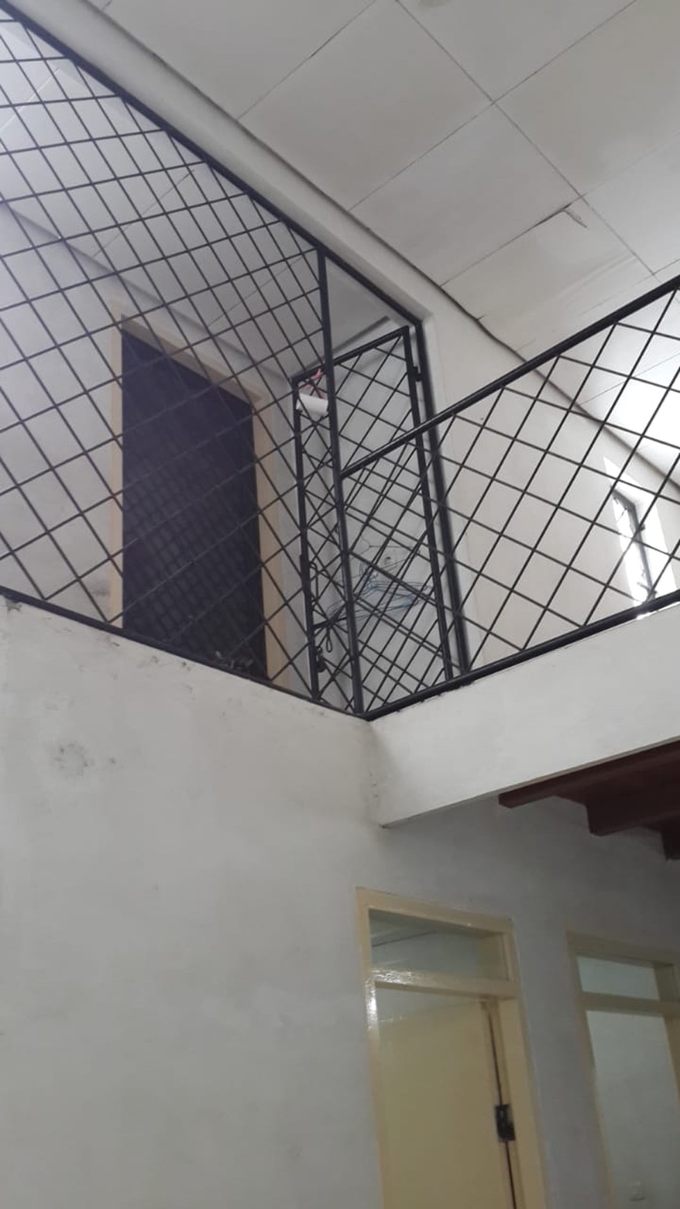 Rumah Asri dan Terawat di Griya Cinere
