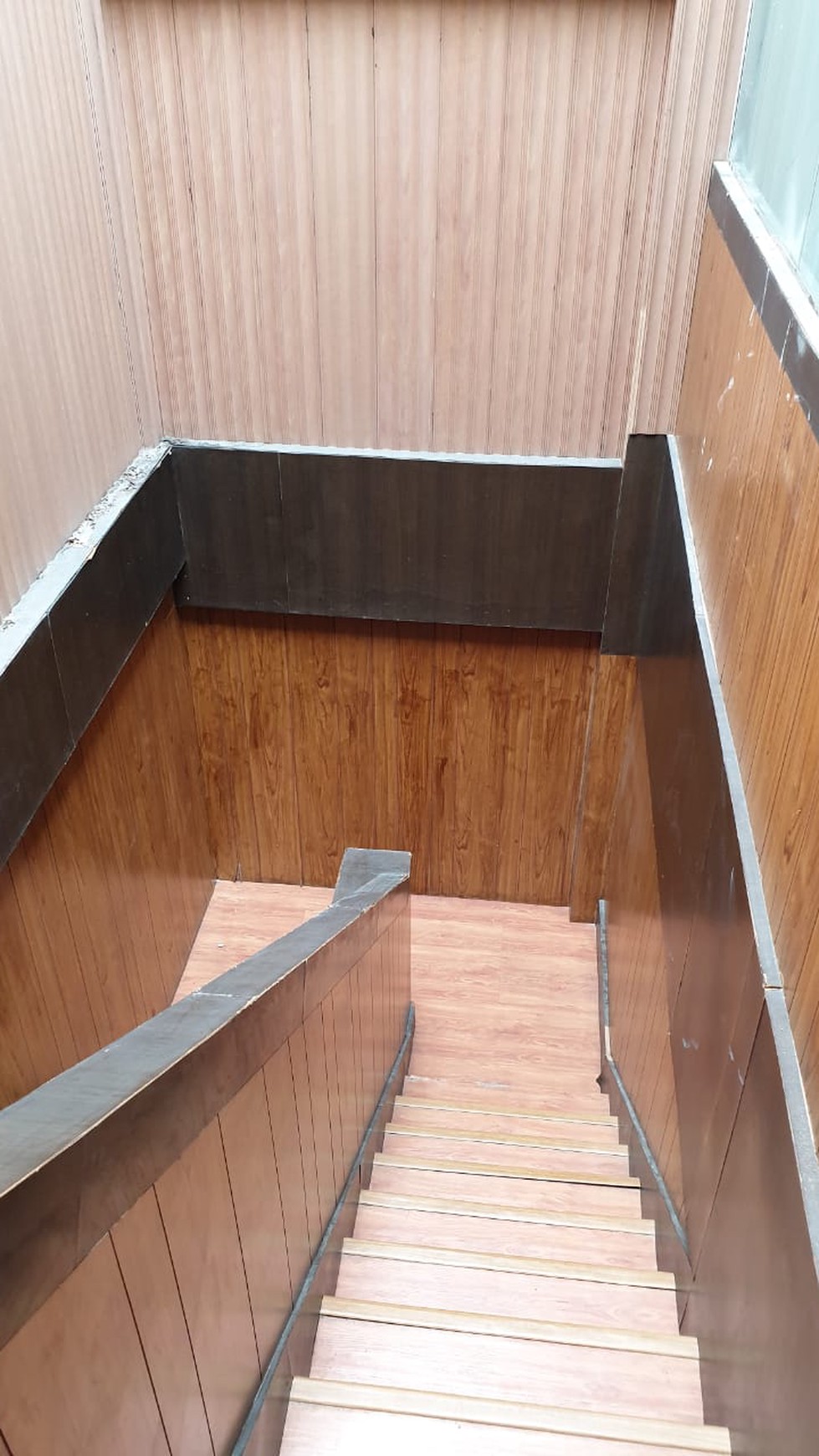 Ruko Gading Kirana Timur , Luas 6x12m2