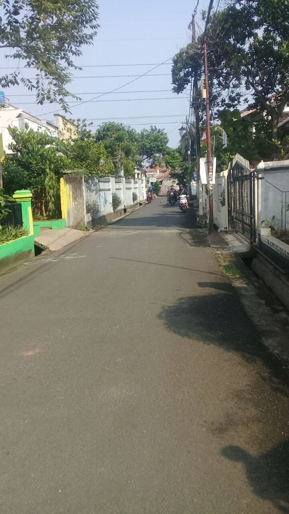 Rumah Sangat Bagus Akses Jalan Ramai di Muhtar Raya Petukangan