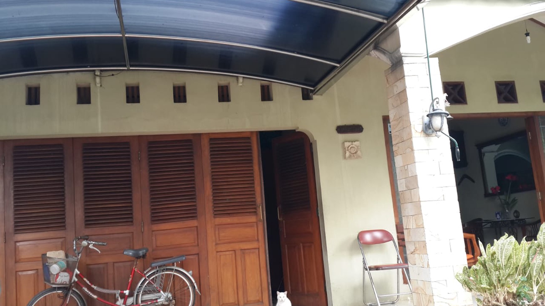 Rumah Terawat di Bukit Cinere Indah