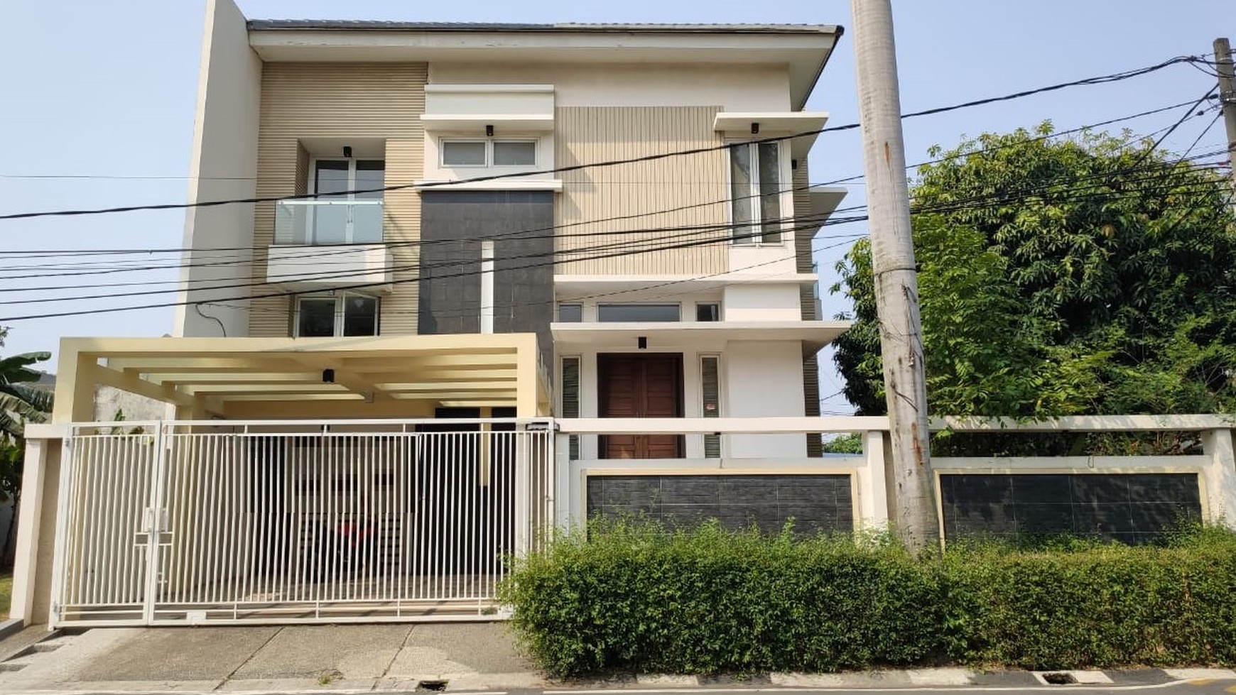 Citra Garden 3 - Rumah bagus dan dilokasi yang nyaman *RWCG/2019/09/0056-JEL*