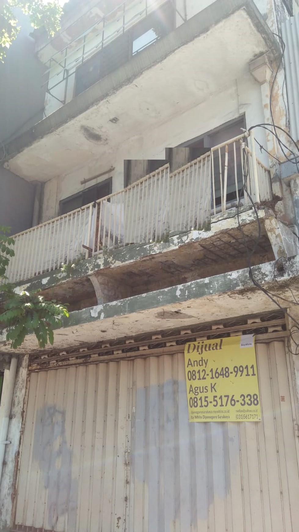 Ruko 3 lantai Strategis Jalan Blauran