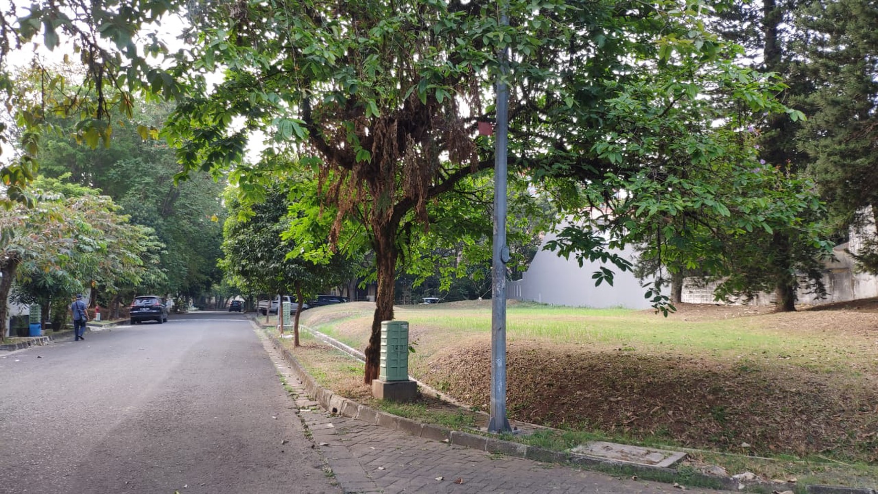 Kavling mewah  di Giri Loka 1