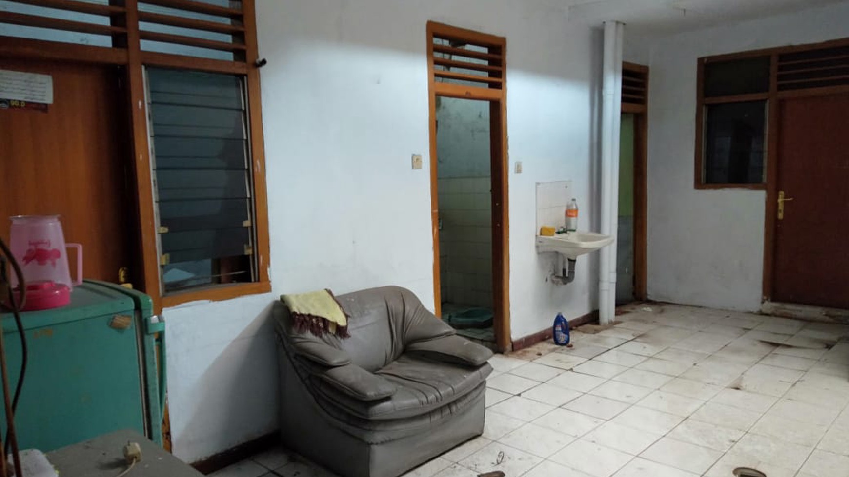 Jual Rumah di Jl Palbatu Tebet..
