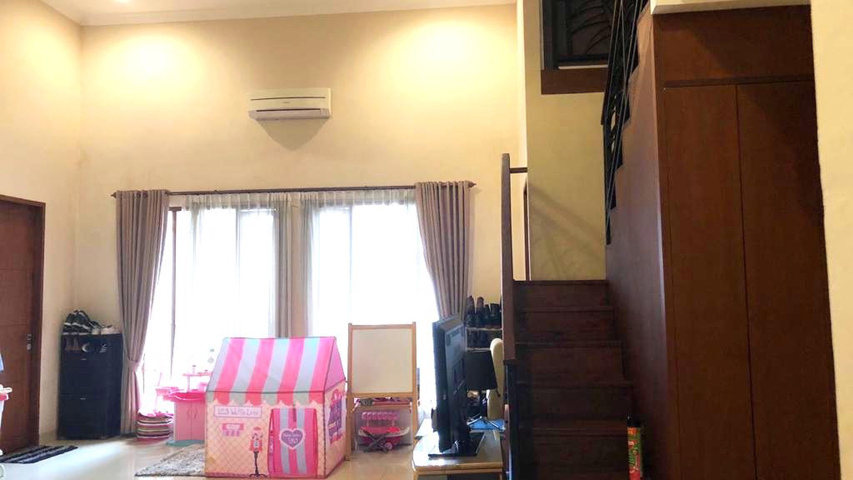 Rumah Cantik,ada kolam renang di Bintaro Jaya 7