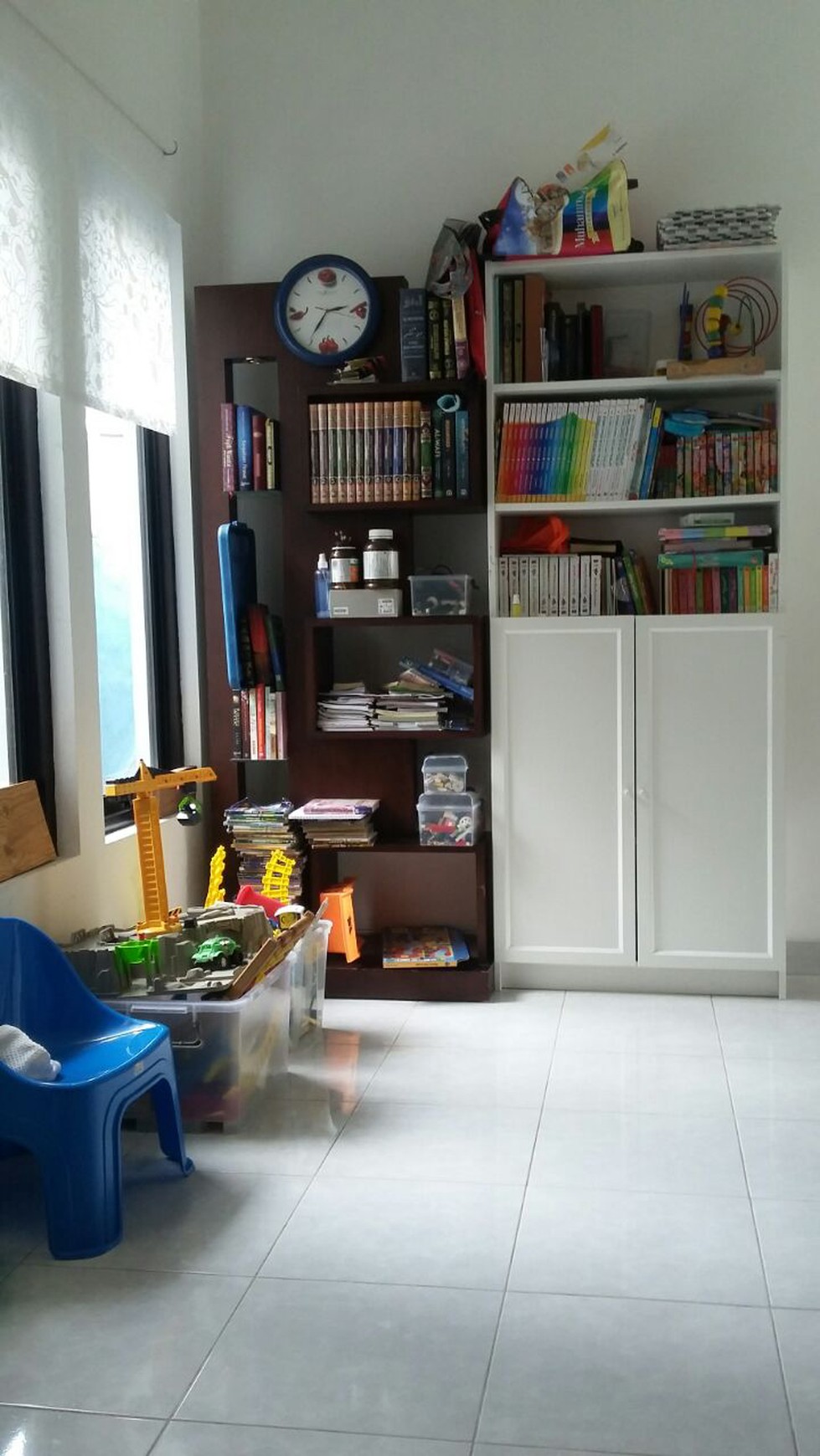 TURUN HARGA!! Rumah Minimalis Bagus Siap Huni di Emerald Bintaro Jaya