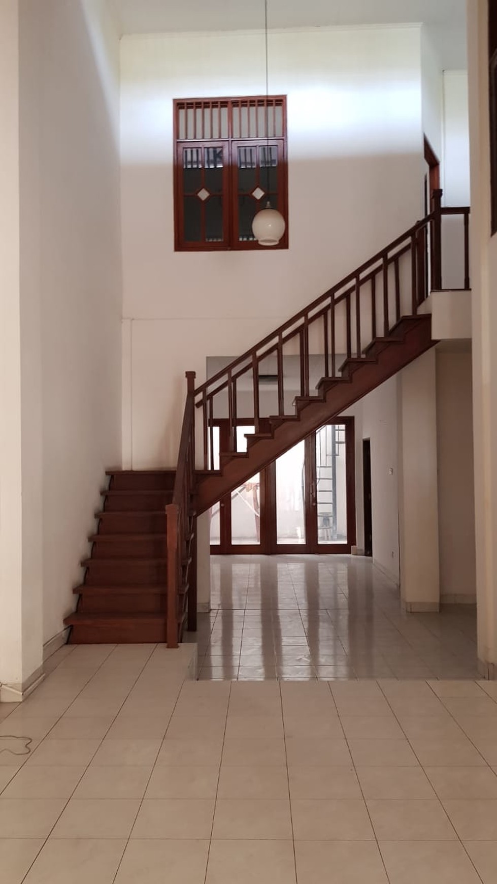 Rumah Bagus, Siap huni, Lokasi Strategis (Expat Friendly)