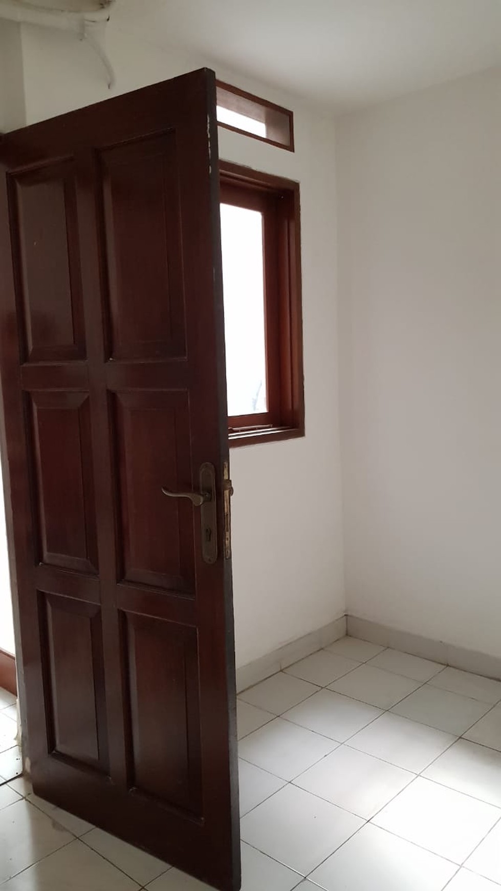Rumah Bagus, Siap huni, Lokasi Strategis (Expat Friendly)