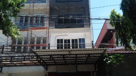 Ruko Strategis 4 lantai Jalan Ciliwung