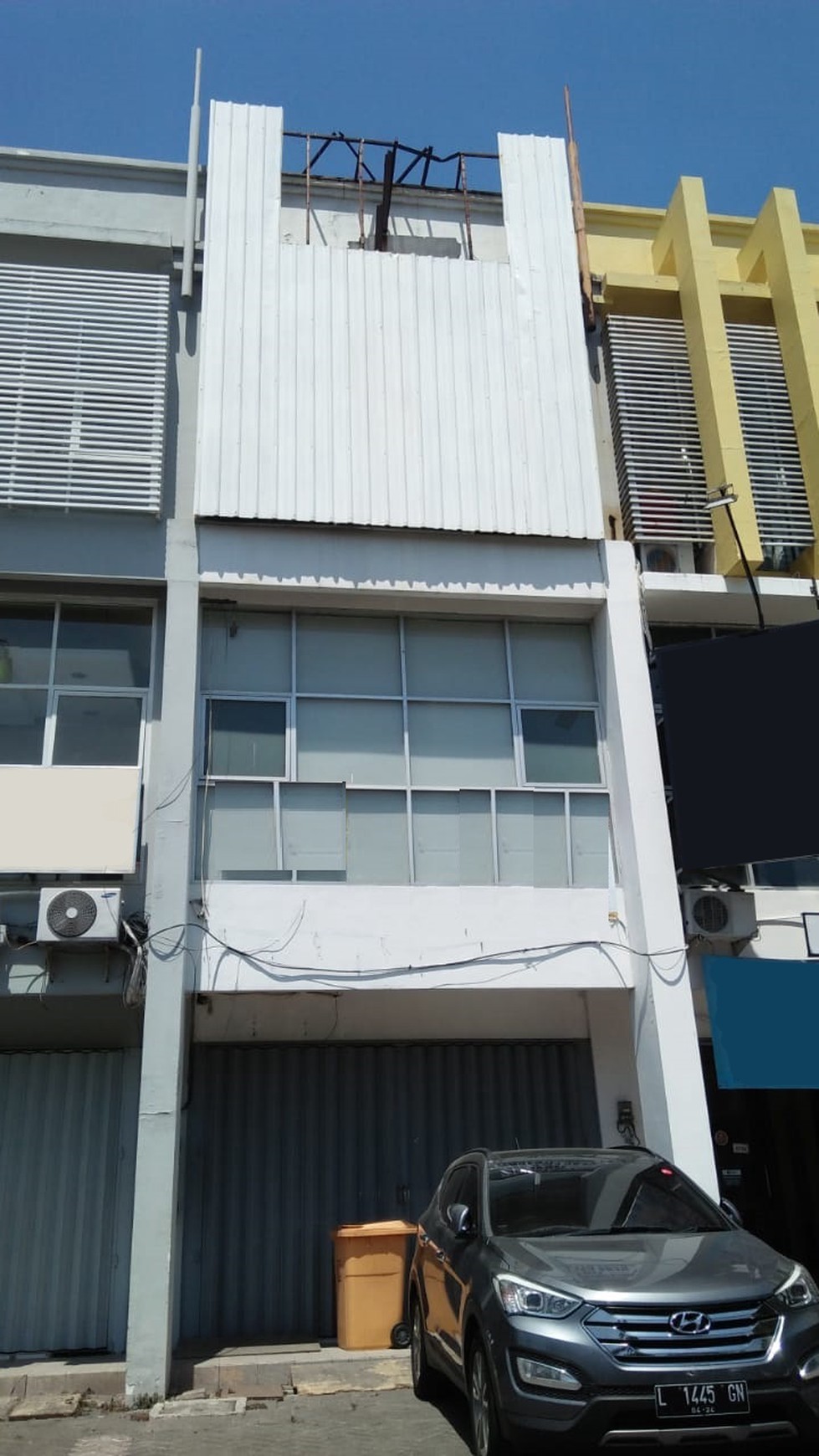 Ruko 3 lantai Sukomanunggal