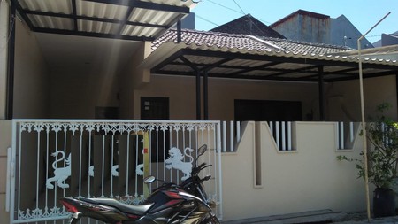 Rumah SHM siap huni Taman Pondok Indah
