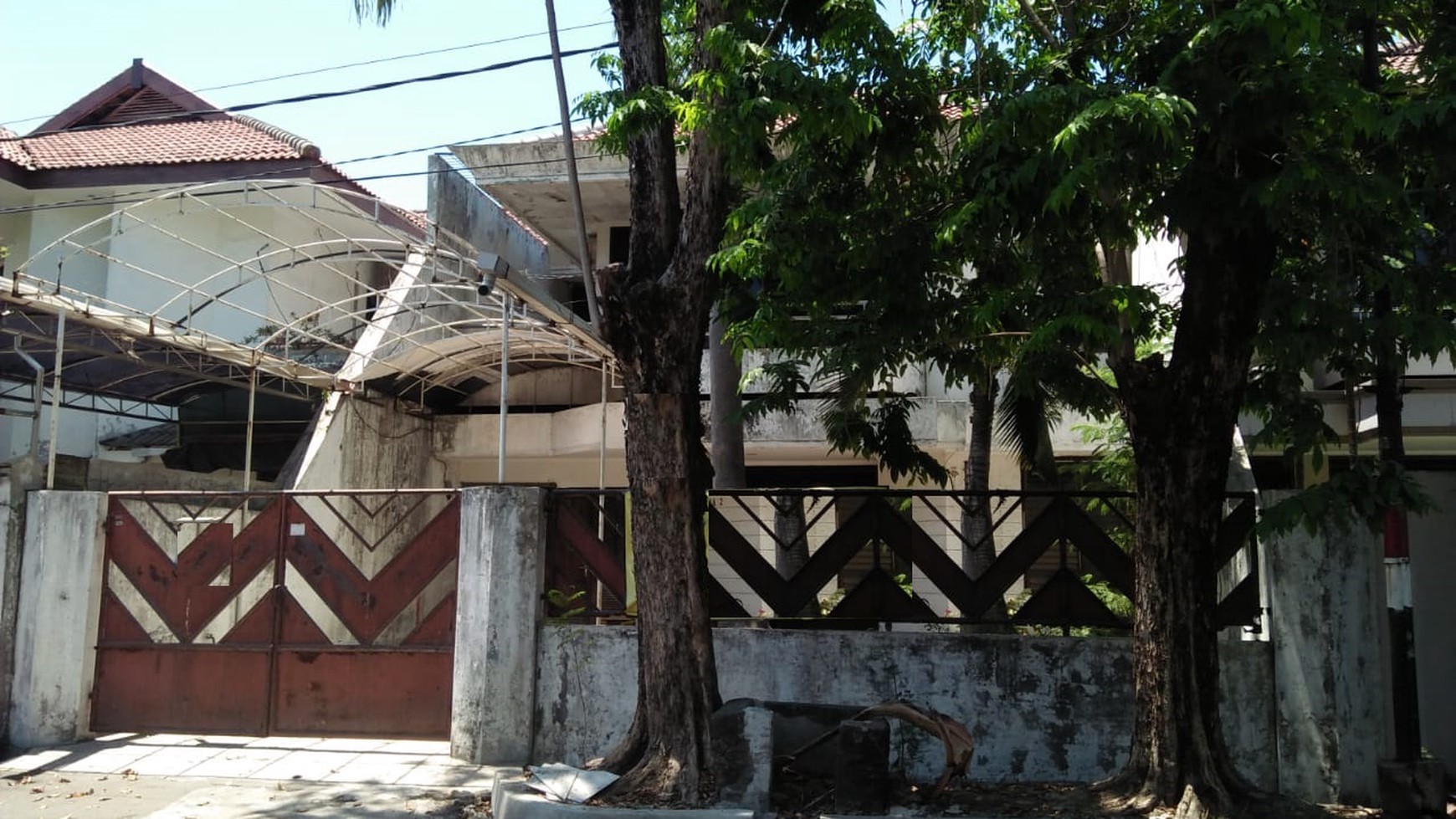 Rumah 2 lantai siap huni Taman Pondok Indah