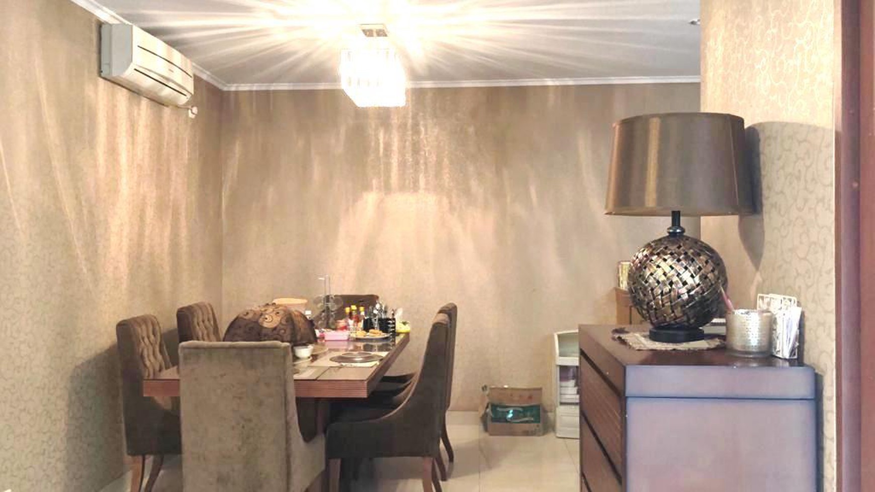 Rumah Cantik ada kolam renang di Bintaro Jaya 7