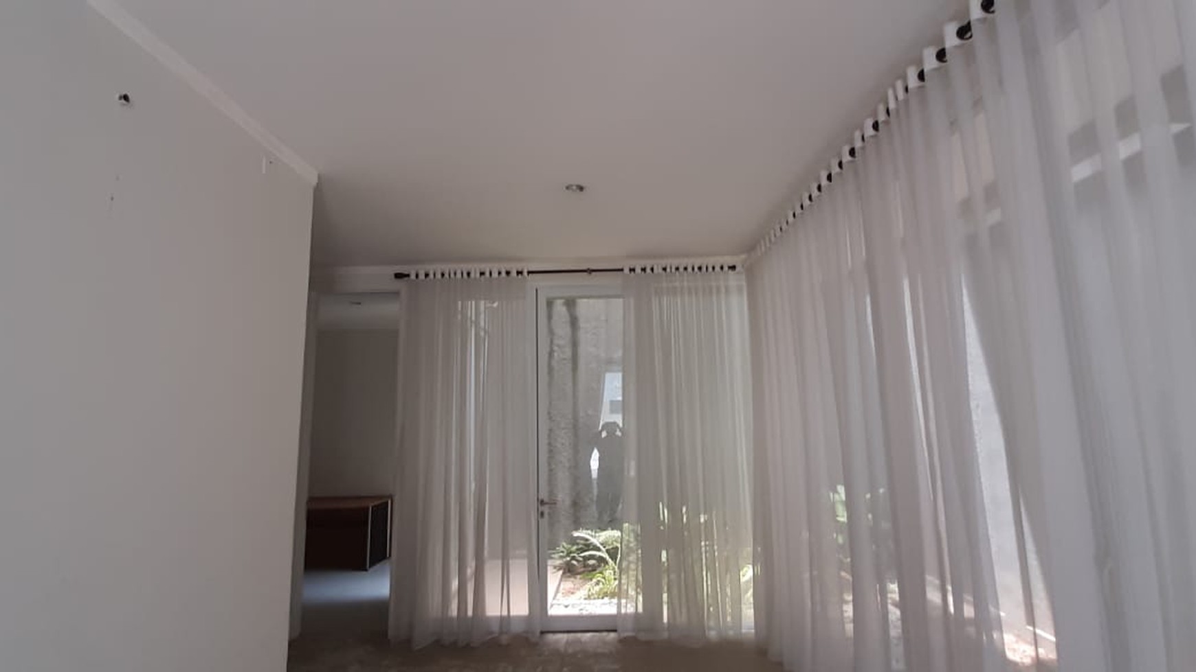 RUMAH CANTIK DI DISCOVERY BINTARO