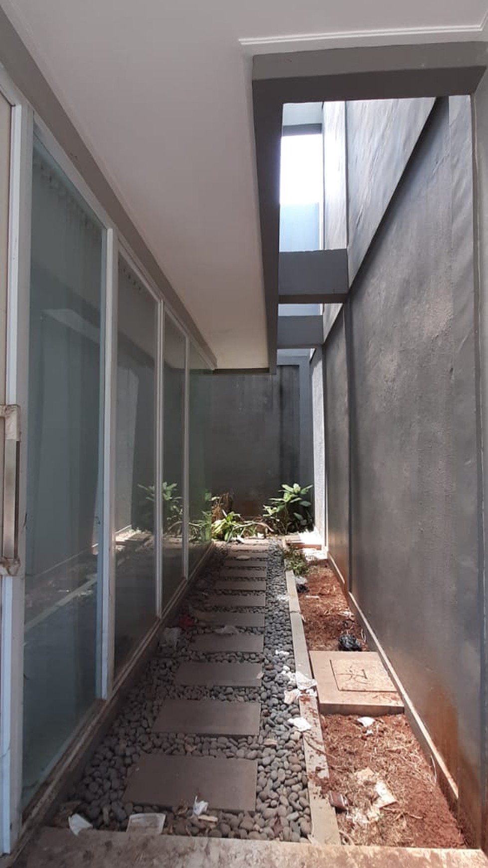 RUMAH CANTIK DI DISCOVERY BINTARO