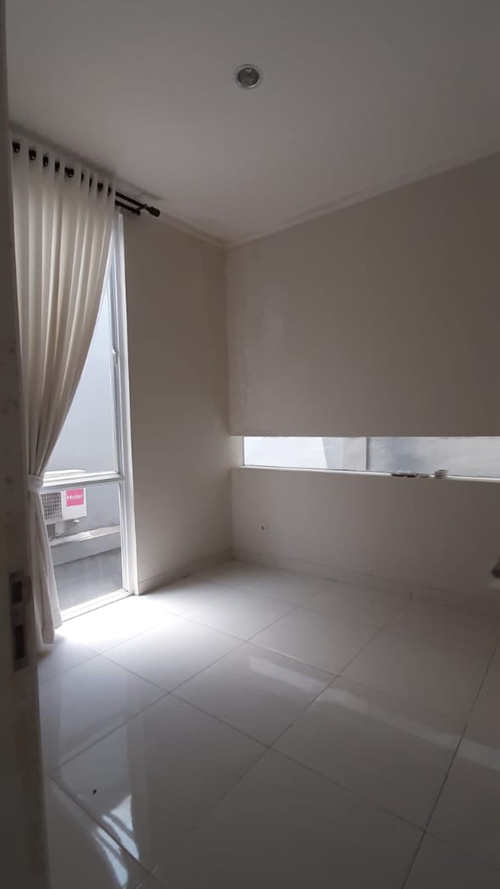 RUMAH CANTIK DI DISCOVERY BINTARO