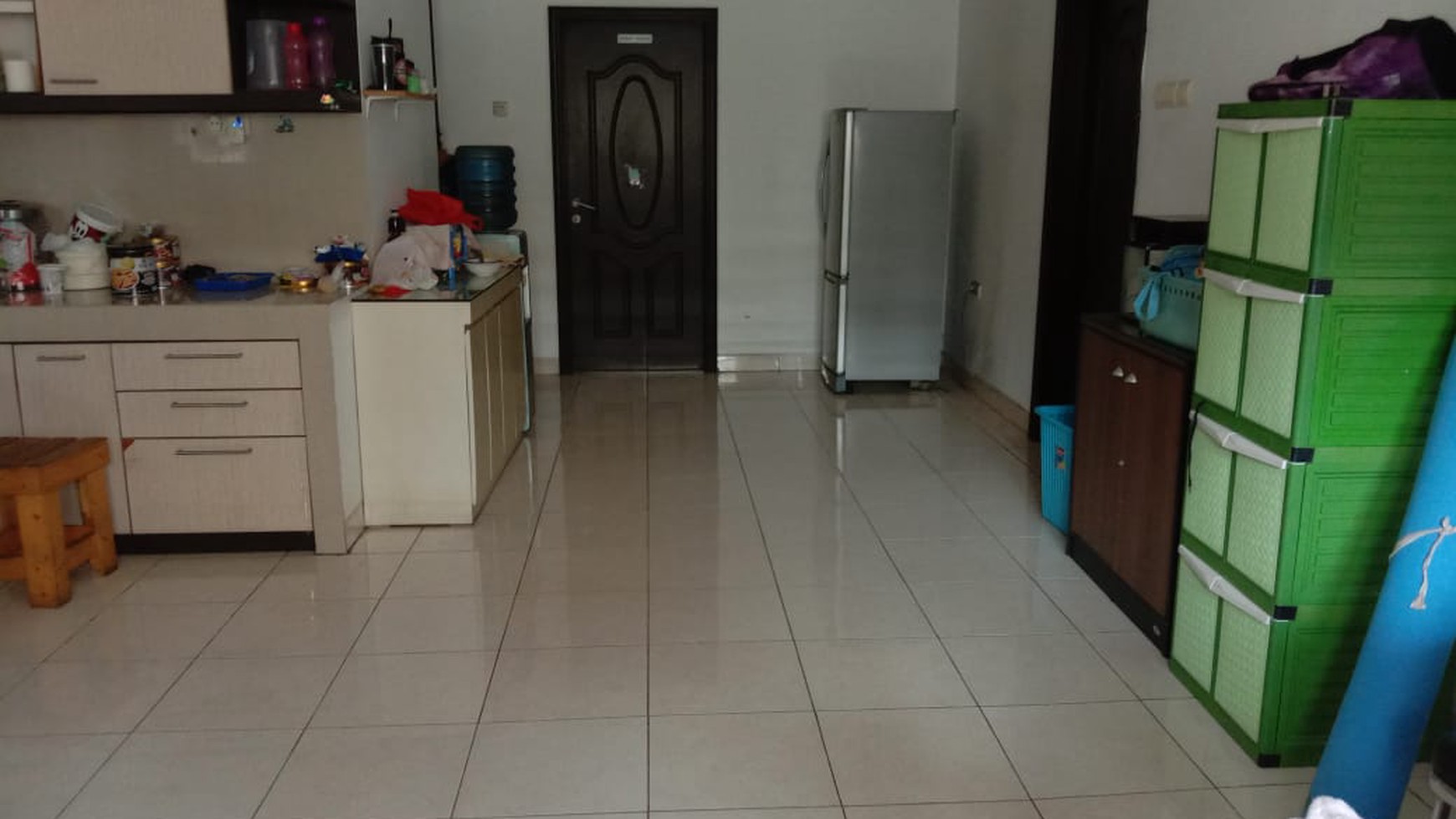 Rumah 2 Lantai Lokasi Oke Banget