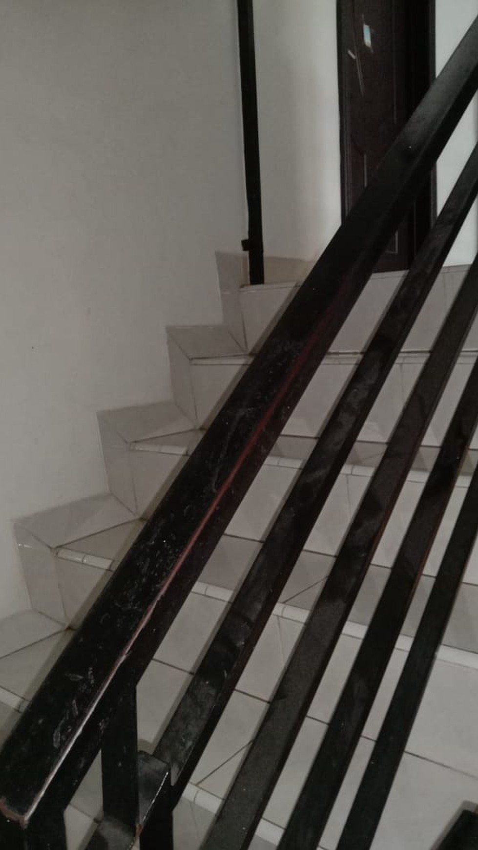 Rumah 2 Lantai Lokasi Oke Banget