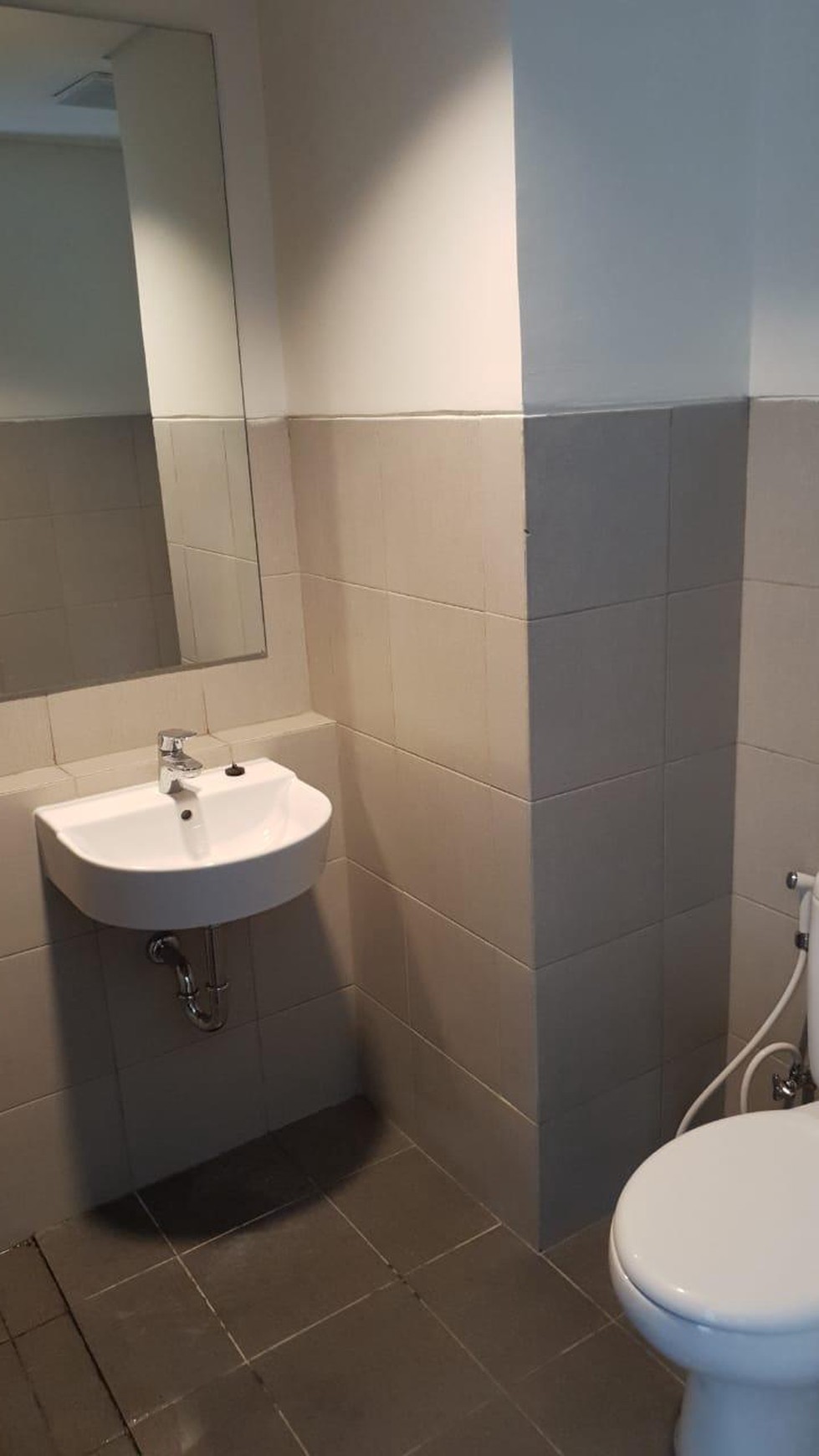 BRAND NEW !! Apartemen  ICON Bintaro