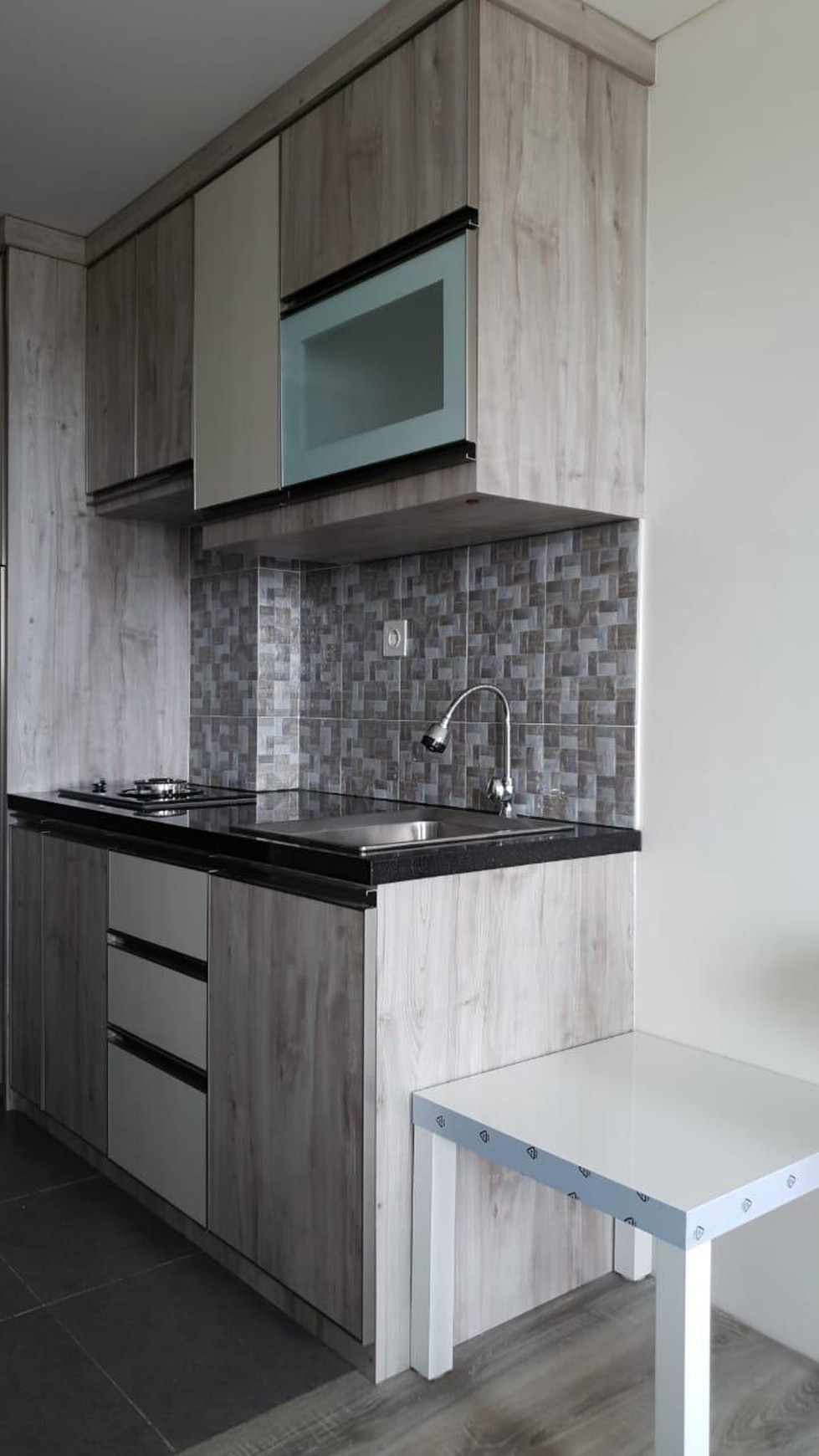 BRAND NEW !! Apartemen  ICON Bintaro