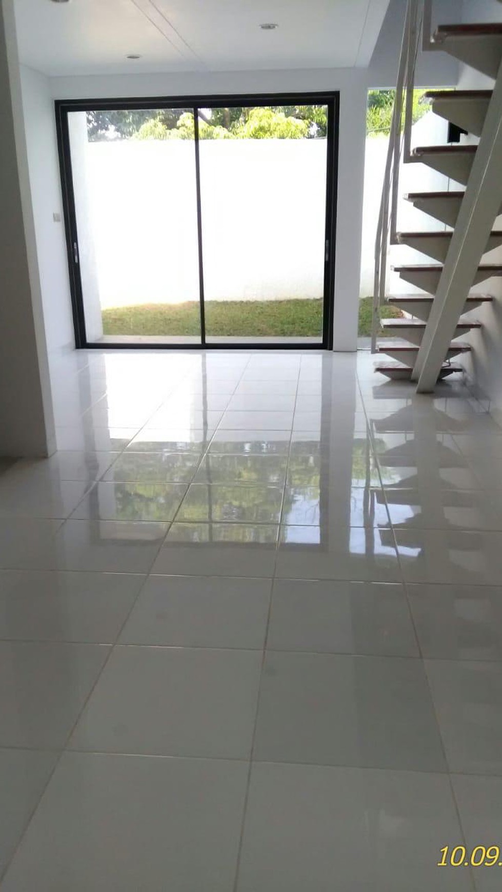 Rumah Siap Huni, Exterior Elegan, dan Hunian Nyaman @Ozone Residence, Veteran