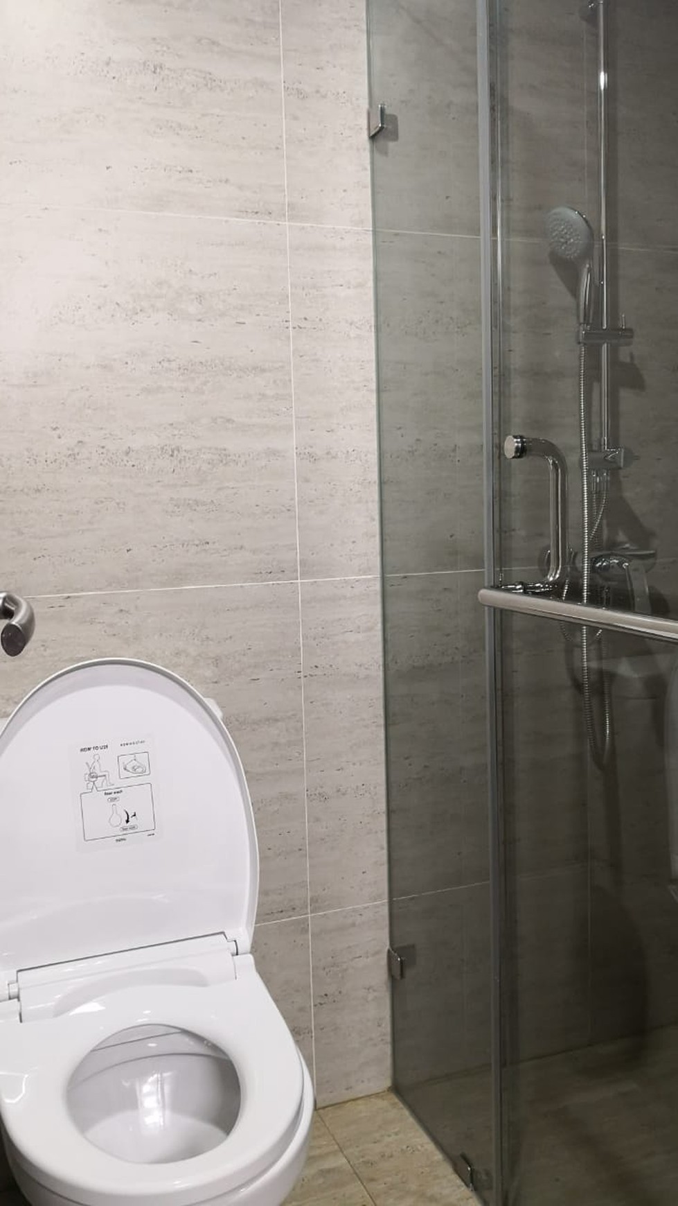 APARTMENT EXCLUSIVE THE ACCENT BINTARO CBD SEKTOR 7