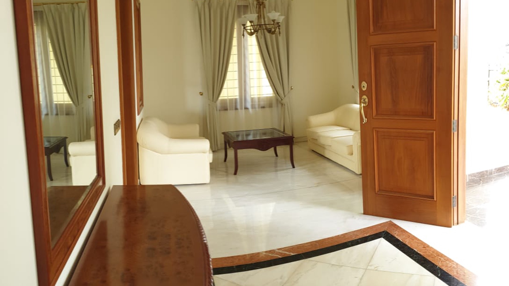 Sewa Rumah Pondok Indah Metro Alam Rumah Mewah S.Pool