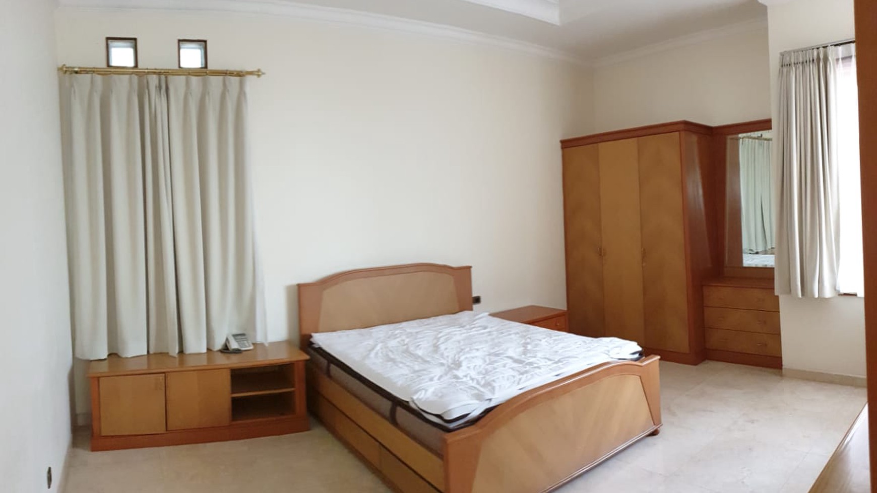 Sewa Rumah Pondok Indah Metro Alam Rumah Mewah S.Pool