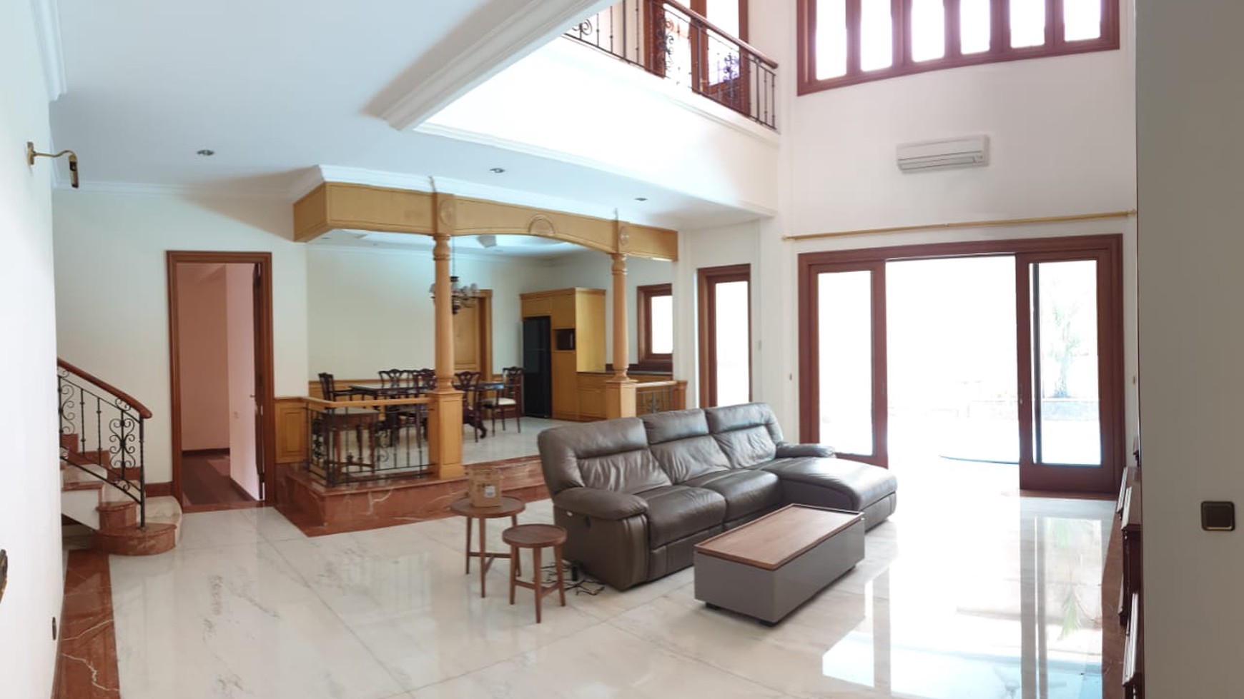 Sewa Rumah Pondok Indah Metro Alam Rumah Mewah S.Pool