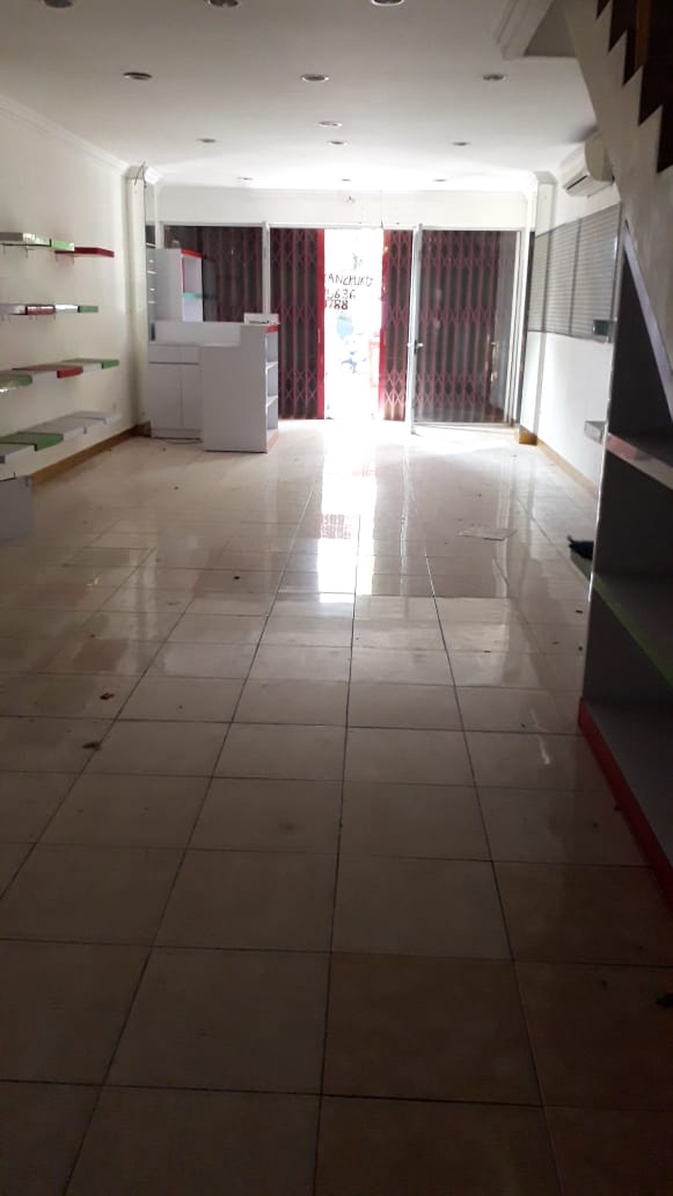 Jual Ruko di Pasar Baru 4.5 Lantai