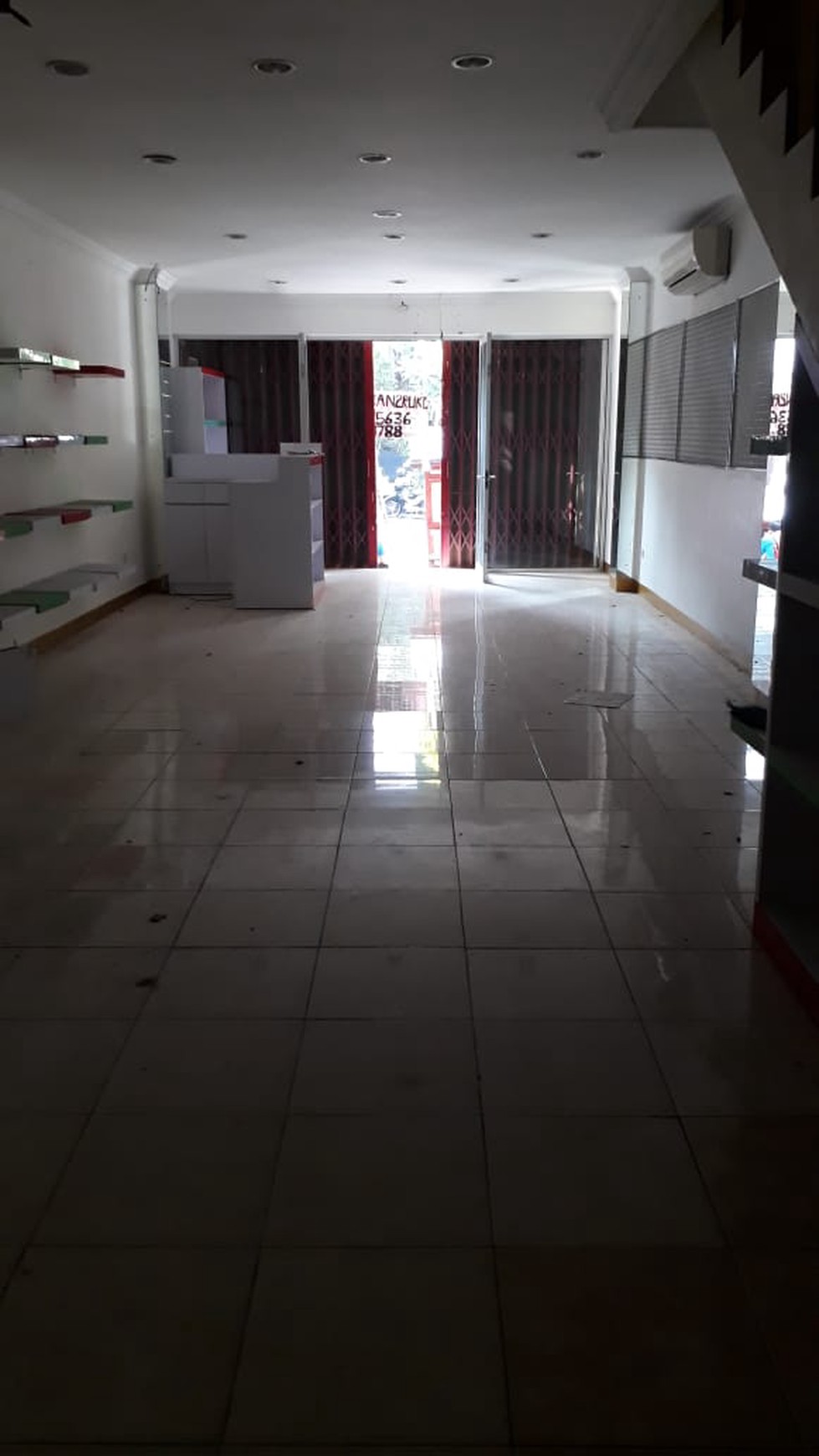 Jual Ruko di Pasar Baru 4.5 Lantai