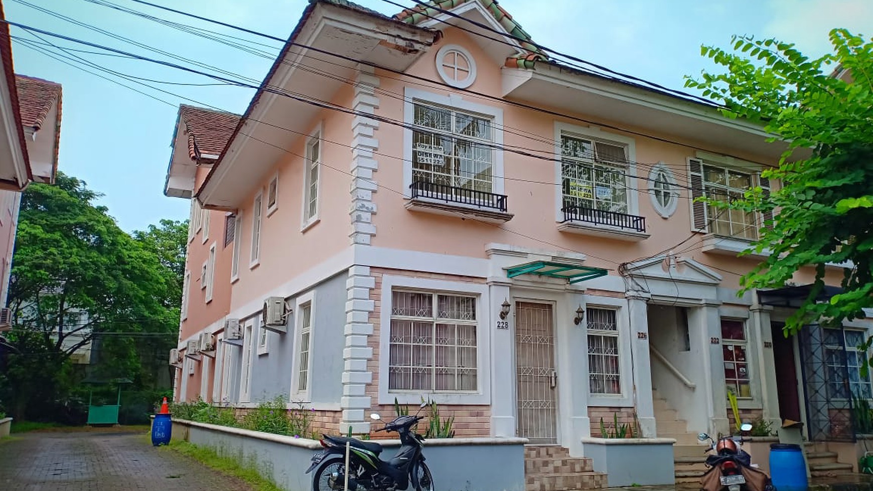 Townhouse Taman Elok Lippo Karawaci