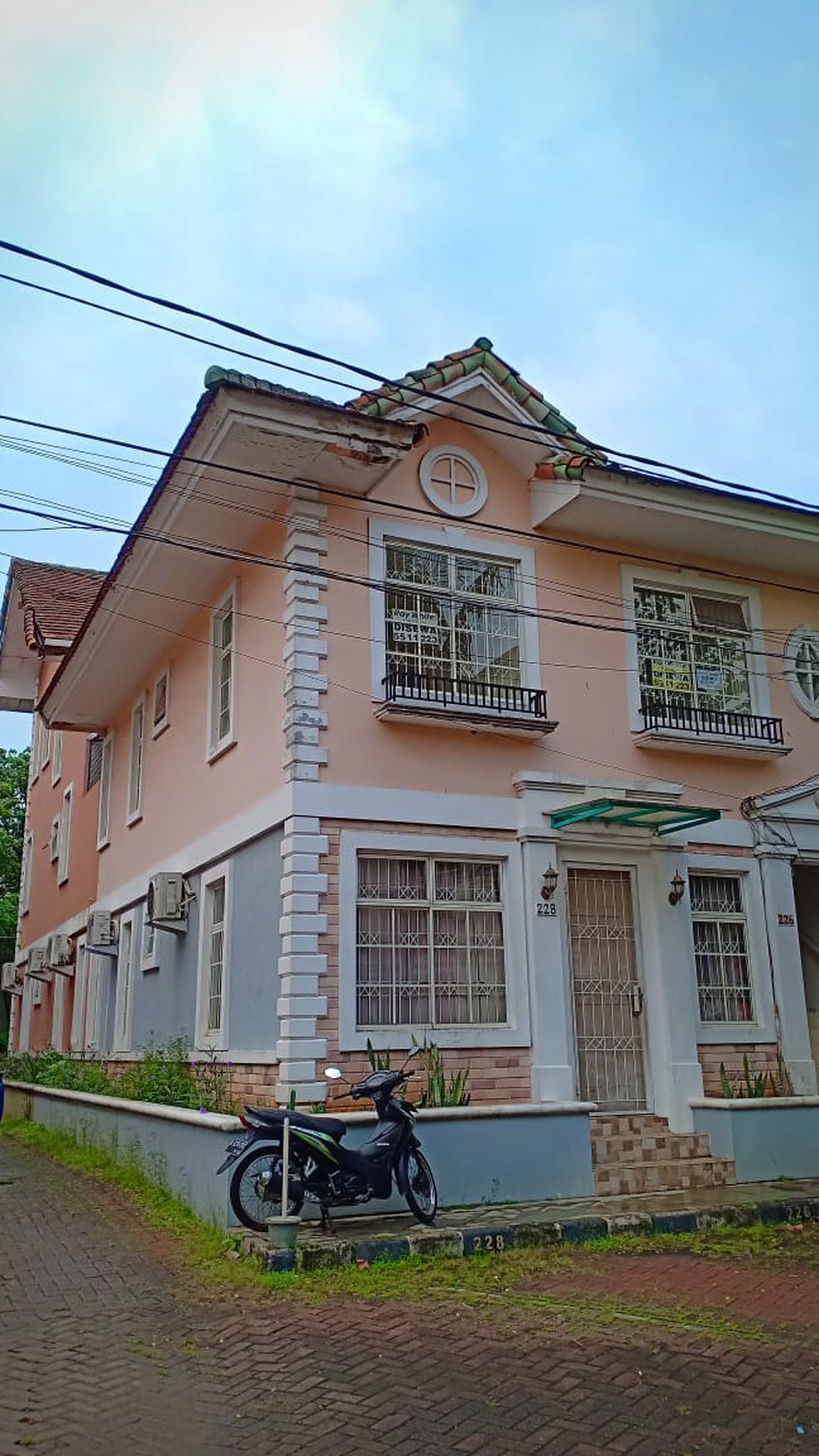 Townhouse Taman Elok Lippo Karawaci