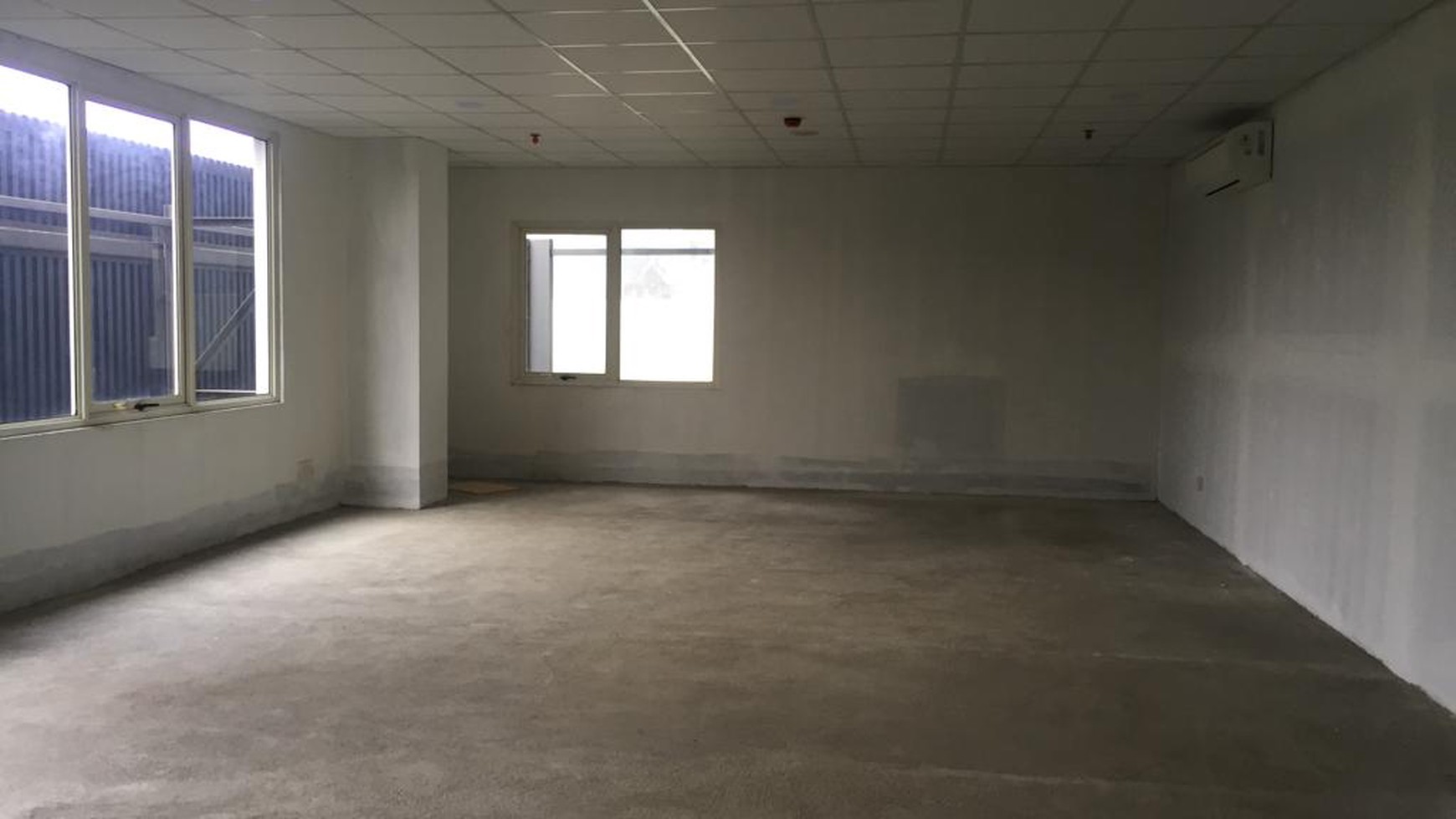 OFFICE SPACE / RUANG KANTOR DISEWAKAN DI KEBAYORAN BARU JAK-SEL