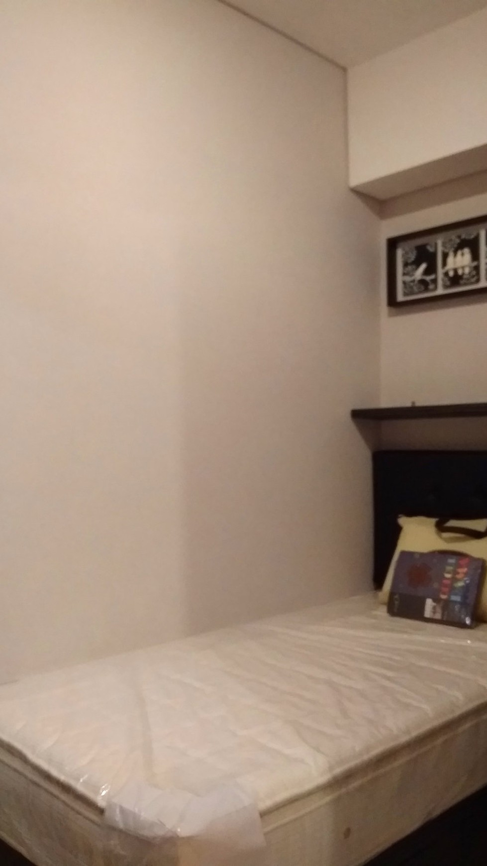 Apartemen 2 Bedroom, Furnished, Lokasi Strategis di Taman Anggrek Residence