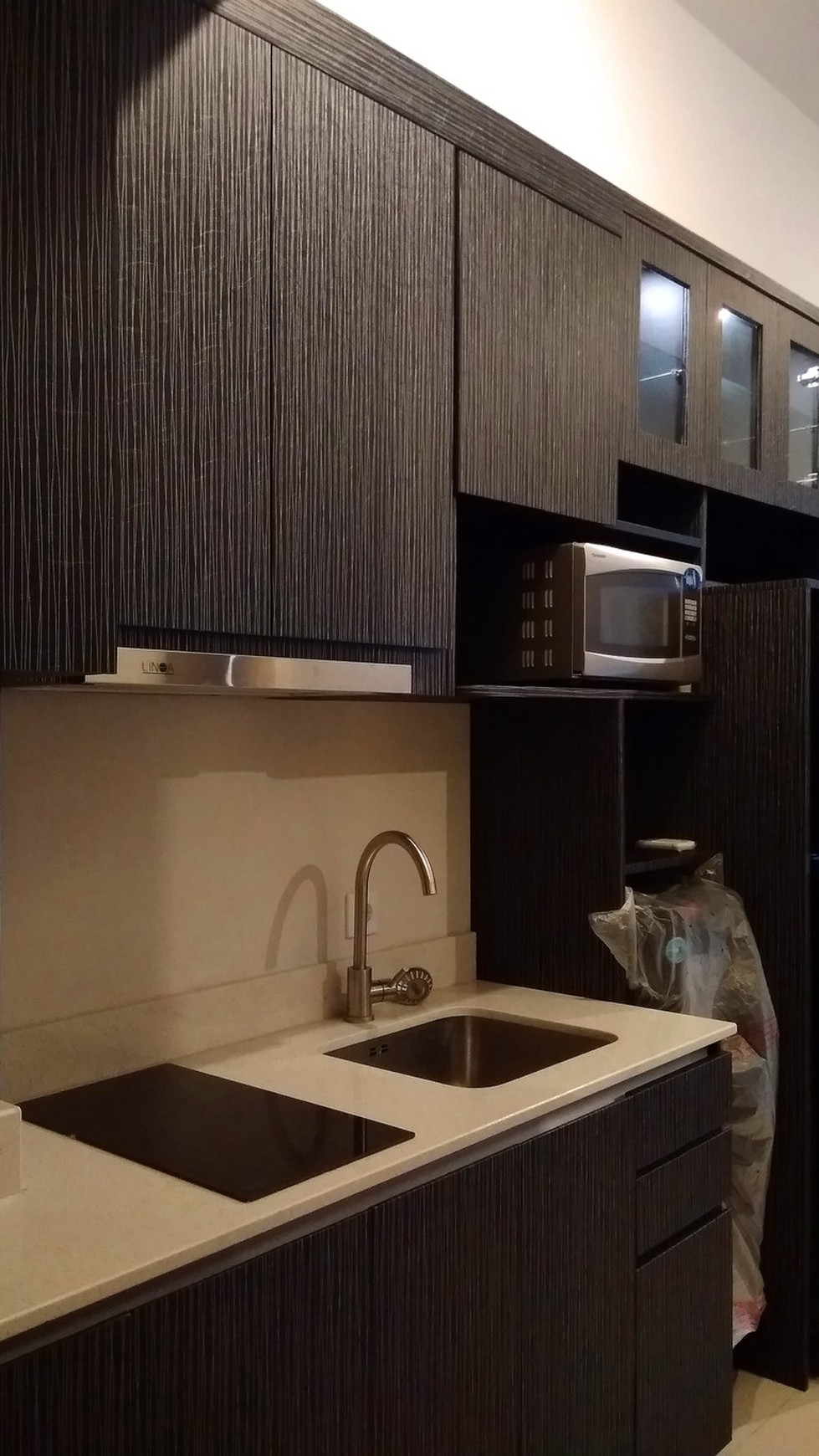 Apartemen 2 Bedroom, Furnished, Lokasi Strategis di Taman Anggrek Residence