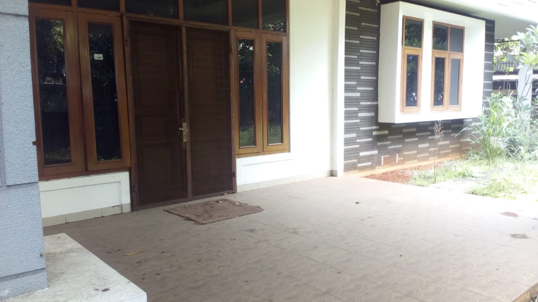 Rumah Siap Huni Dengan 3 Bangunan Dalam Satu Tanah Di Cibubur