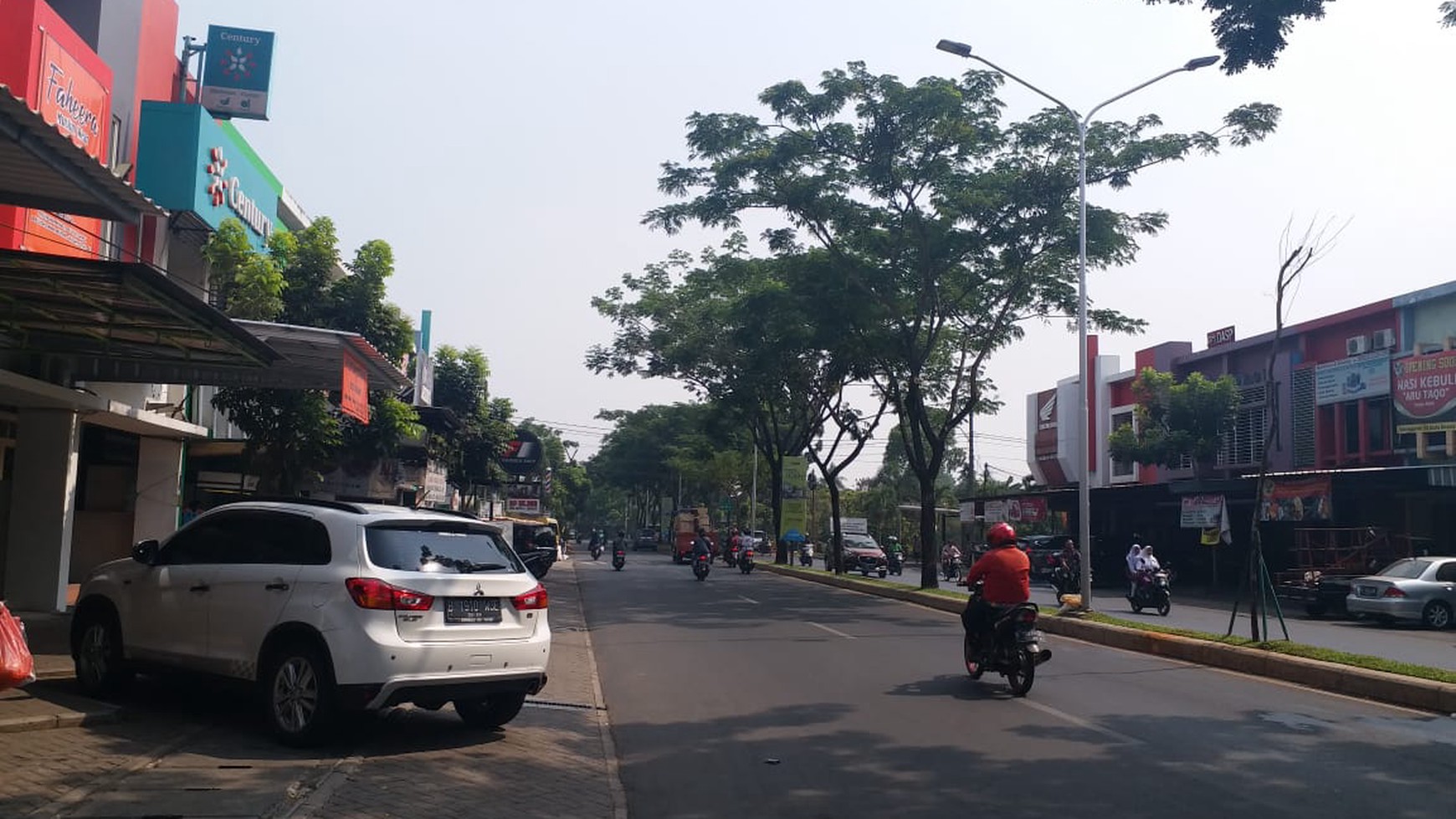 Ruko Siap Pakai, Lokasi Strategis dan Ramai @Graha Raya Bintaro