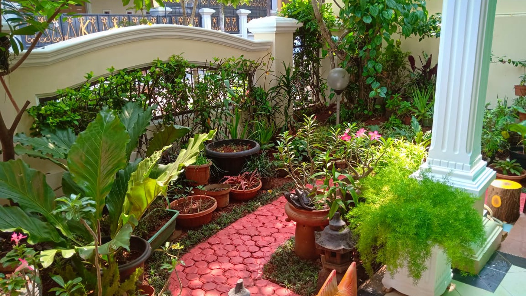 Rumah Asri Bagus 2 Lantai di Bukit Cinere Indah