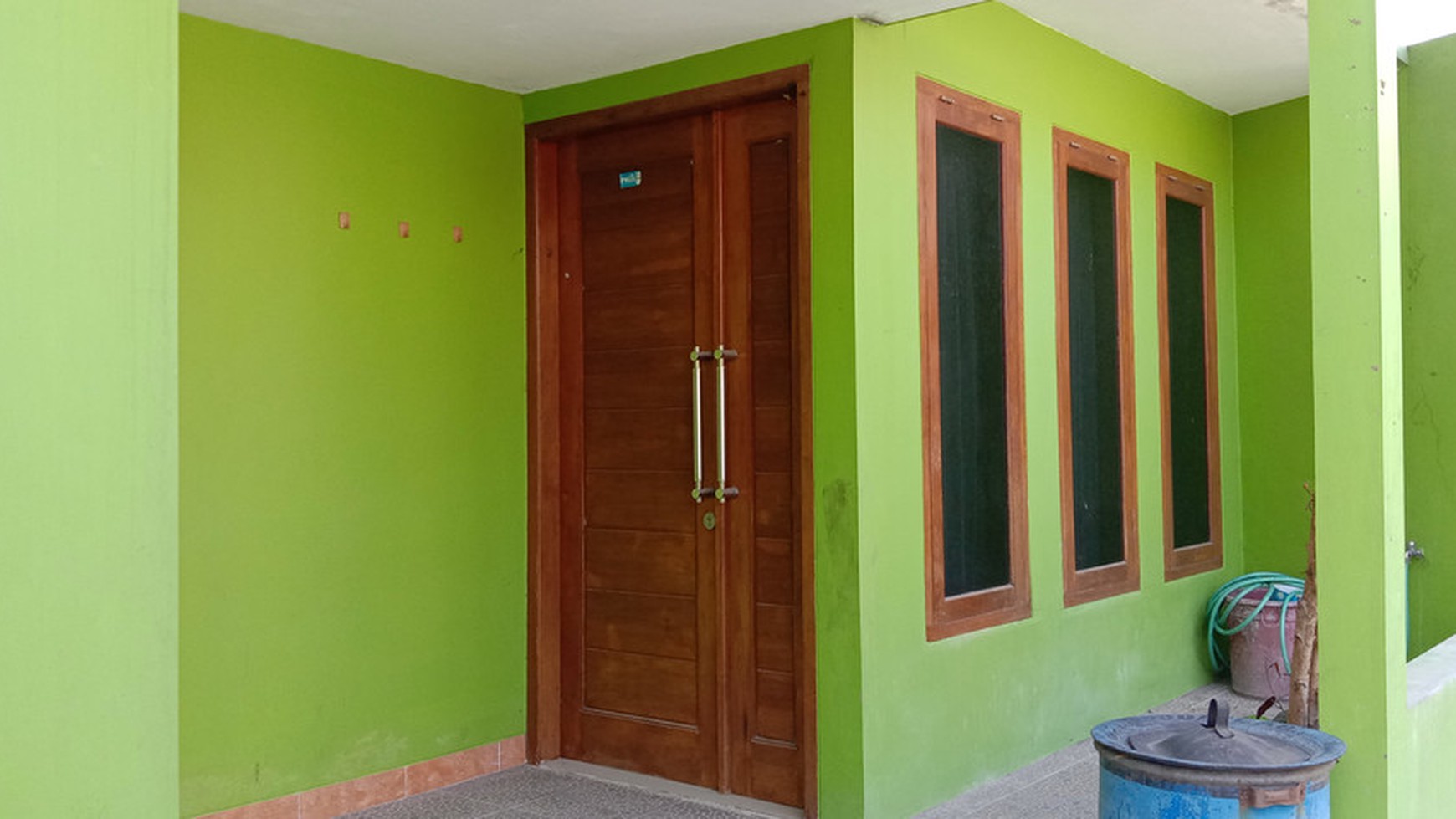 RUMAH TINGGAL COCOK UNTUK KELUARGA BESAR, DI MANDUNGAN 2, GODEAN