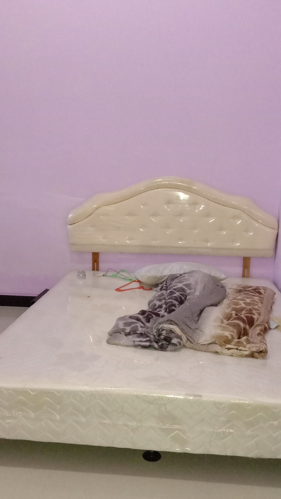 RUMAH TINGGAL COCOK UNTUK KELUARGA BESAR, DI MANDUNGAN 2, GODEAN