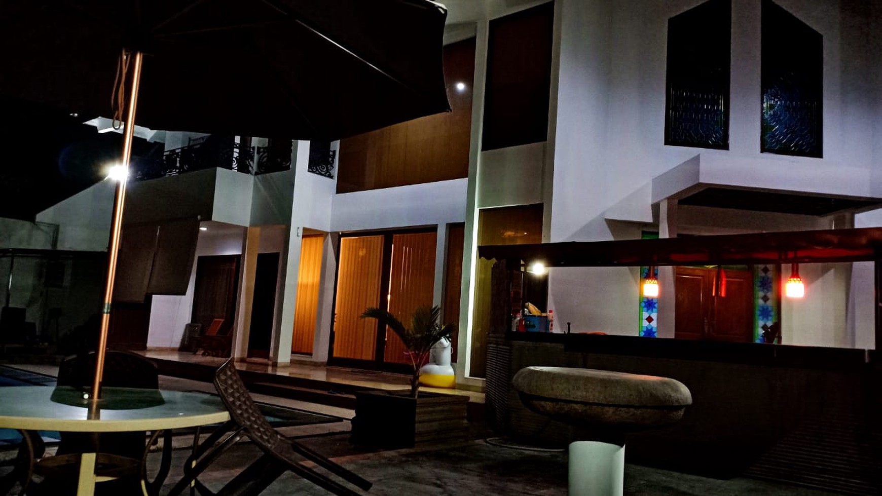 Rumah Kav Polri Luas 735m2/1100m2
