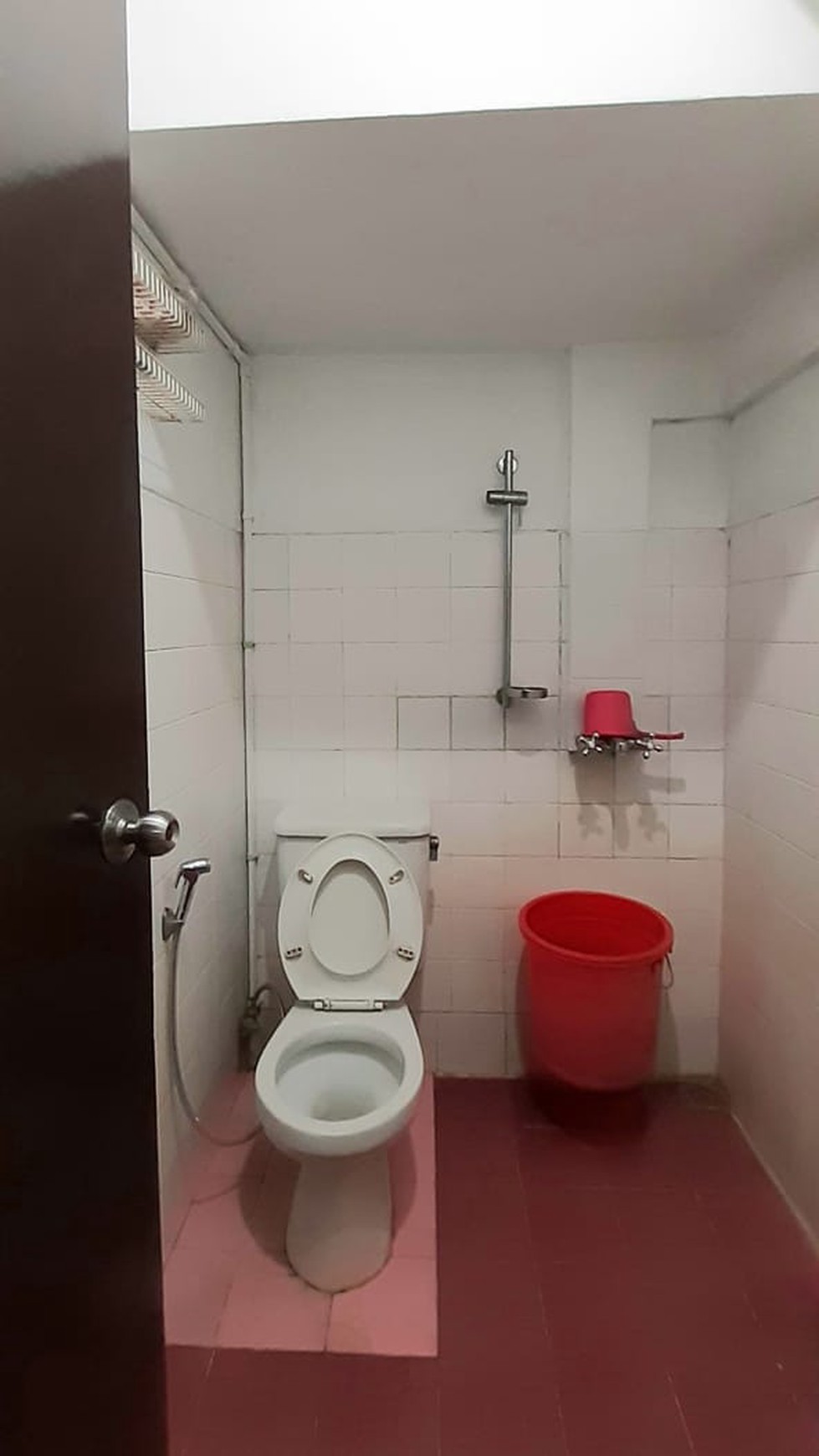 Rumah siap huni 1Lantai di Sektor V Bintaro luas 120m, harga 2M nego