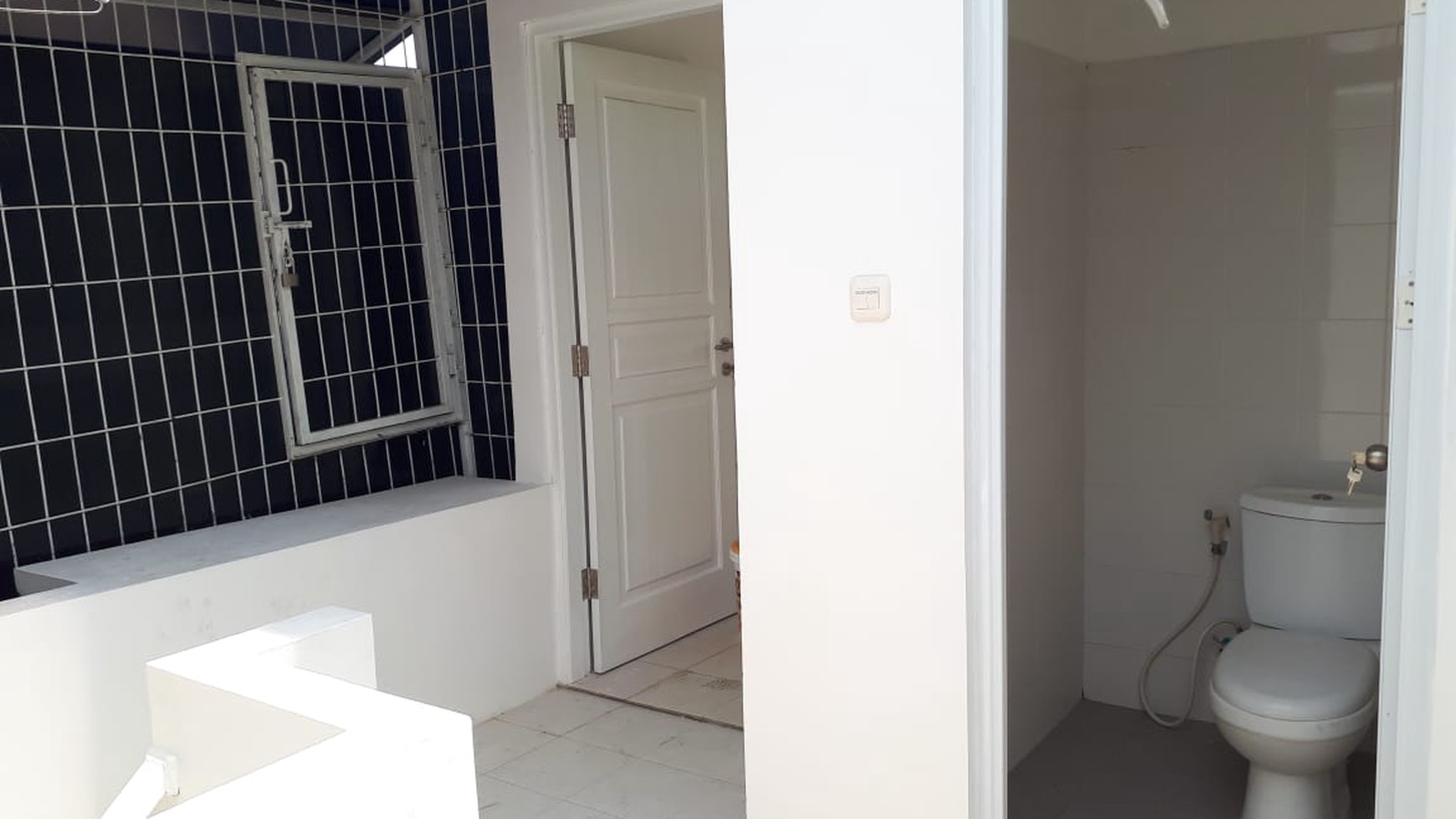 RUMAH CANTIK SIAP HUNI DI CINERE